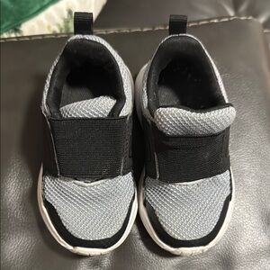The Children's Place Black and Gray Velcro Sneakers